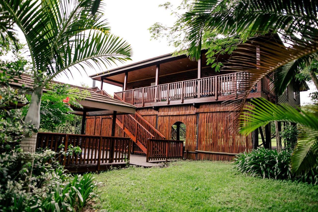 Monzi Safari Lodge St Lucia Exterior photo